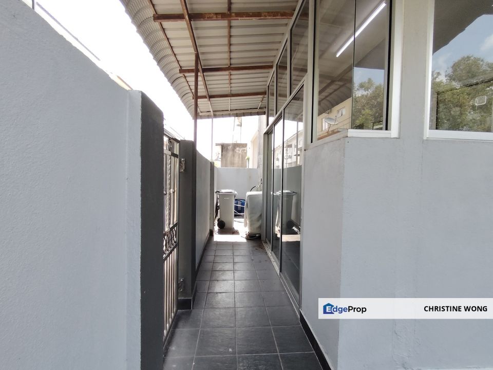 Forest Heights Precinct 4 End Lot Double Storey Link House , Negeri Sembilan, Seremban