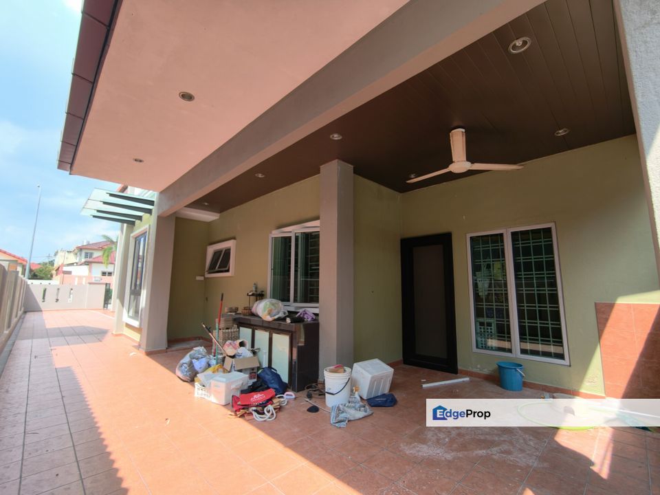Nicely renovated double storey SEMI-D at Taman Sri Kamban , Negeri Sembilan, Seremban