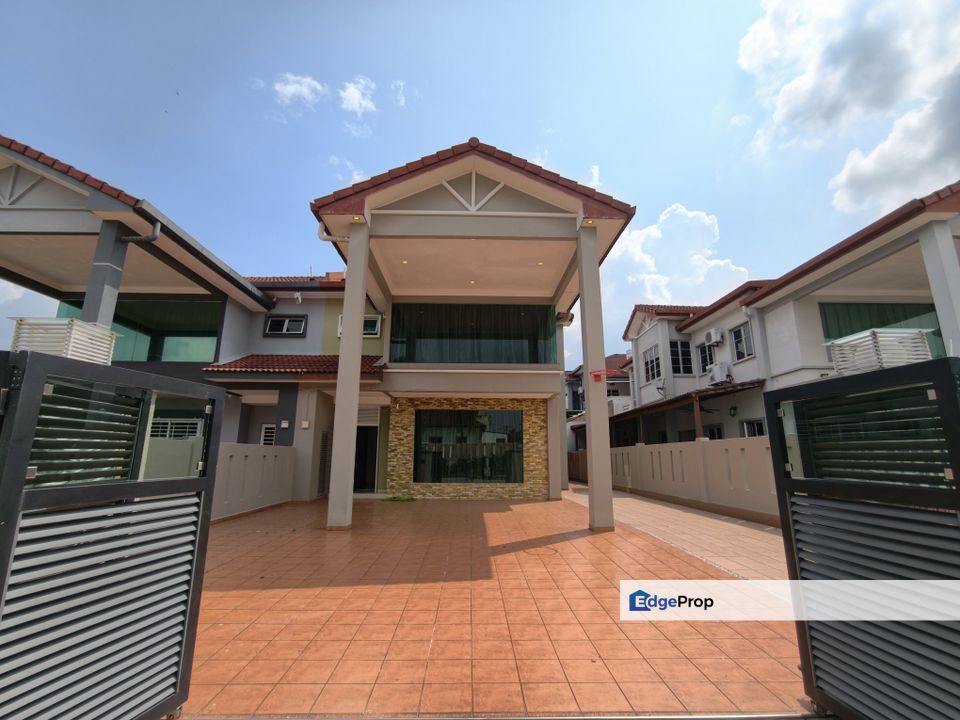 Nicely renovated double storey SEMI-D at Taman Sri Kamban , Negeri Sembilan, Seremban