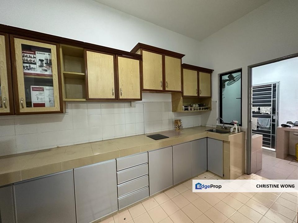 HIGH ROI BEST FOR INVESTMENT (HOSTEL FOR UITM STUDENTS) DOUBLE STOREY TERRACE HOUSE S3 (NEAR UITM) SEREMBAN NS , Negeri Sembilan, Seremban