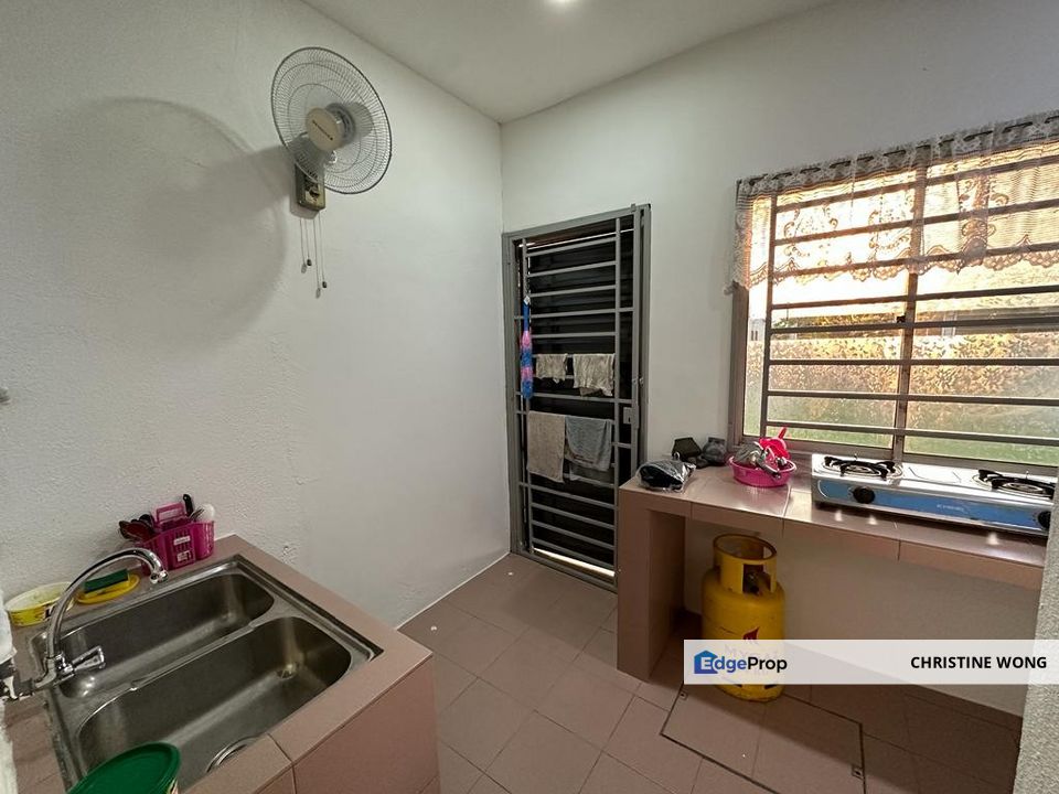 HIGH ROI BEST FOR INVESTMENT (HOSTEL FOR UITM STUDENTS) DOUBLE STOREY TERRACE HOUSE S3 (NEAR UITM) SEREMBAN NS , Negeri Sembilan, Seremban