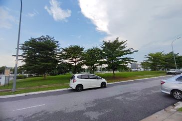 Suriaman 2, Bandar Sri Sendayan