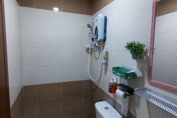 Oakland Commercial Centre