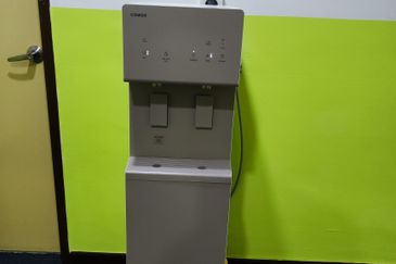 Oakland Commercial Centre