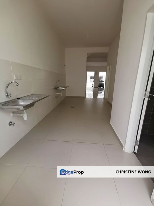 FOR SALE DOUBLE STOREY LINK HOUSE ARA SENDAYAN SEREMBAN NS , Negeri Sembilan, Seremban