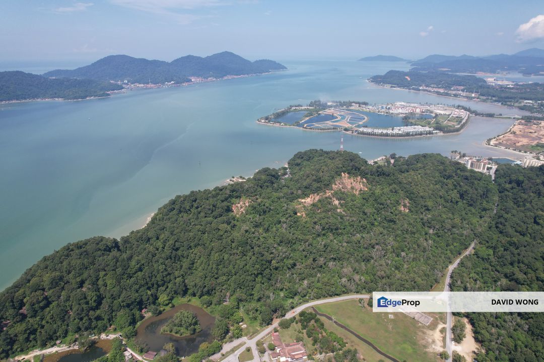 Teluk Batik, Sitiwan | Residential Land | 104.77 acre Land for sale | Suitable as Resort Development, Perak, Manjung