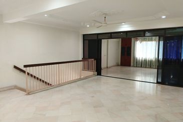 Tanjung Rambutan | Freehold | Double Storey Shoplot | Good Condition