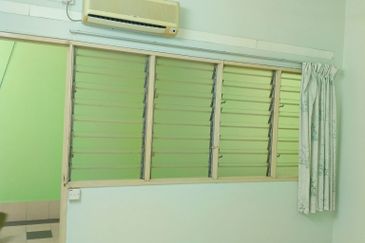 Tanjung Rambutan | Freehold | Double Storey Shoplot | Good Condition