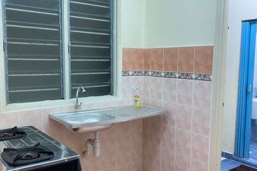 Permai Lake View Apartments