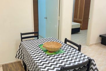 Permai Lake View Apartments