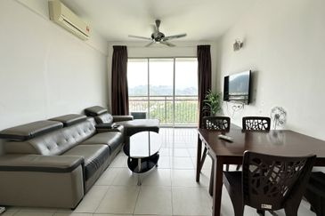 Pangsapuri Seri Tecoma