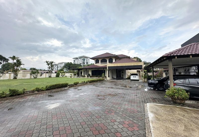 Taman Golf
