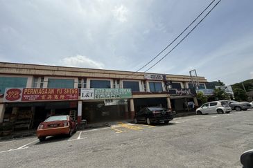 Taman Soon Choon Shoplot for Sale | Tenanted | Investment Opportunity
