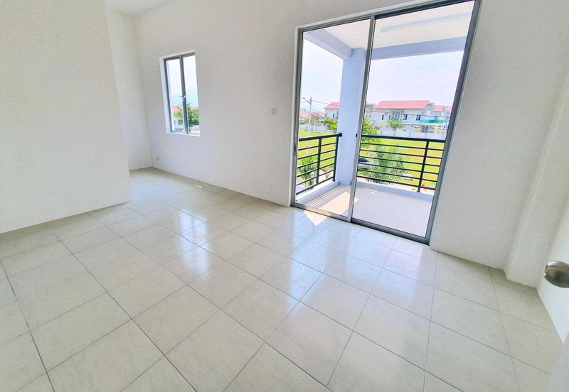 Double Storey Corner House for sale at Klebang | Freehold | New & Unoccupied