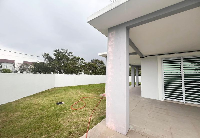 Double Storey Corner House for sale at Klebang | Freehold | New & Unoccupied