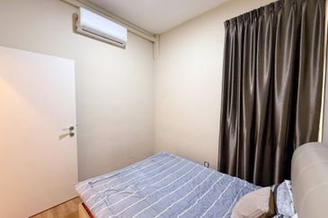 THE COVE HILLSIDE RESIDENCE