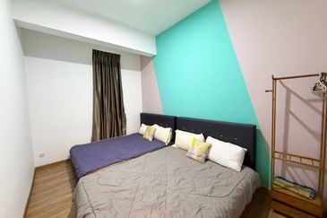 THE COVE HILLSIDE RESIDENCE