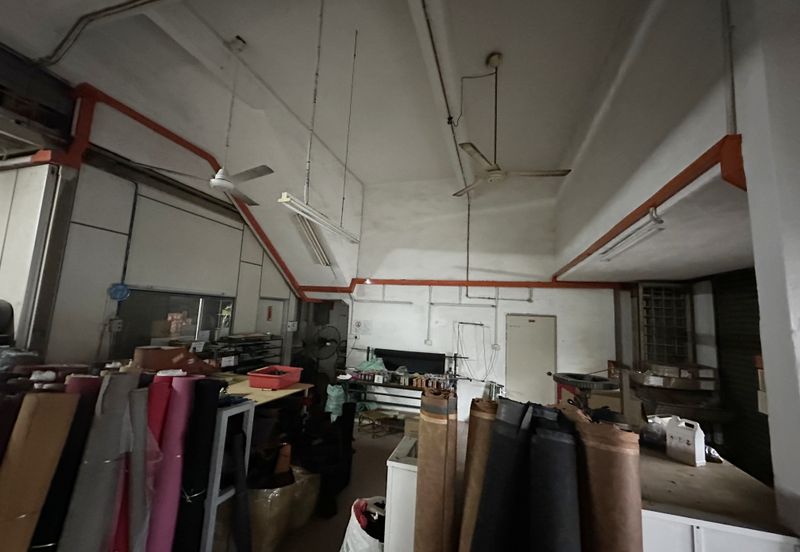 1.5 Storey Factory/Warehouse for sale at Menglembu | Below Market Value