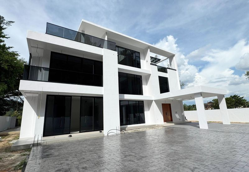 Meru Valley Golf Resort