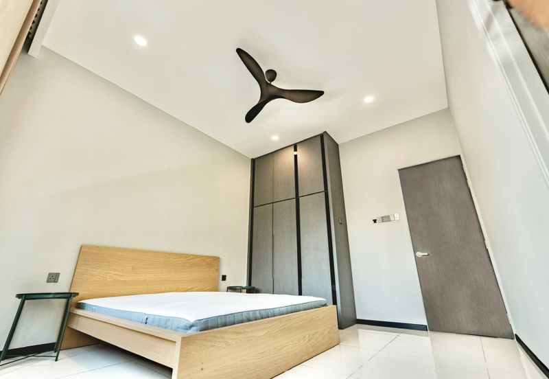 Tigerlane Ipoh 2.5 Storey Semi Detached House for sale. Fully Furnish