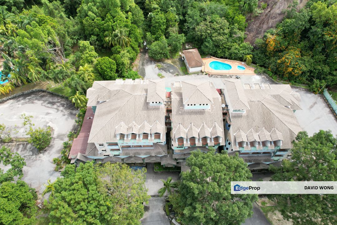Teluk Batik Hotel Resort for Sale, Perak, Lumut