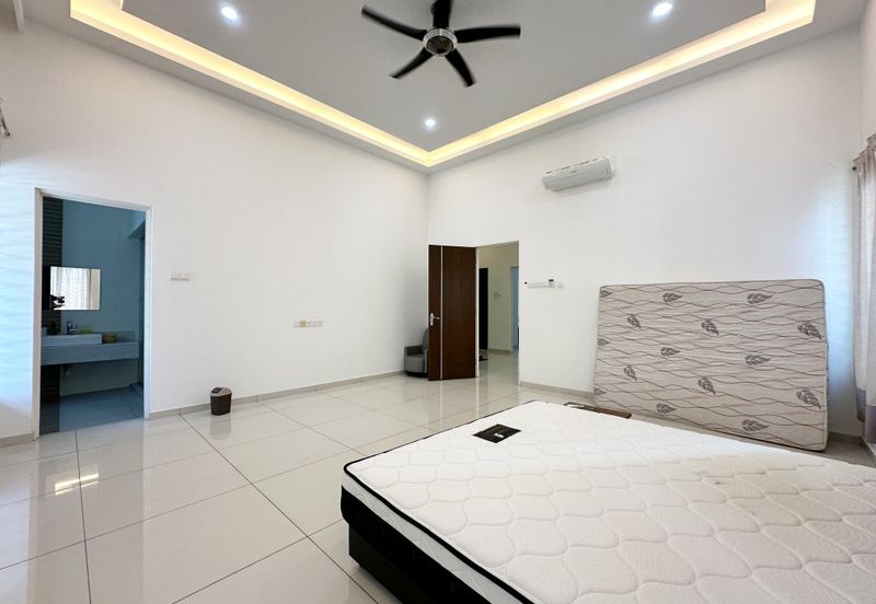 Seri Teratai @ Botani