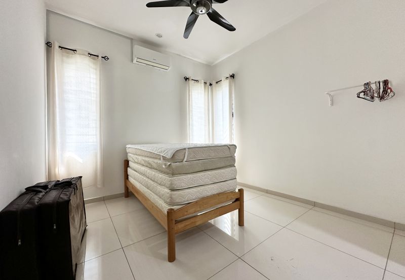 Seri Teratai @ Botani