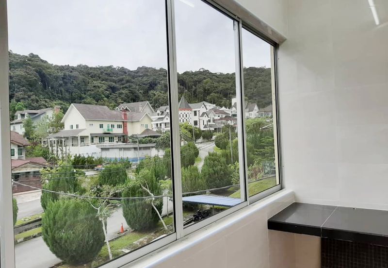 Royal Lily Apartment