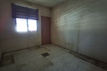 Gunung Rapat @ Taman Harmoni. Double Storey Terrace House. Below Market Value