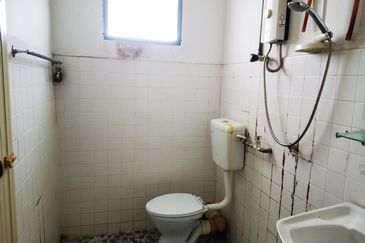 Gunung Rapat @ Taman Harmoni. Double Storey Terrace House. Below Market Value