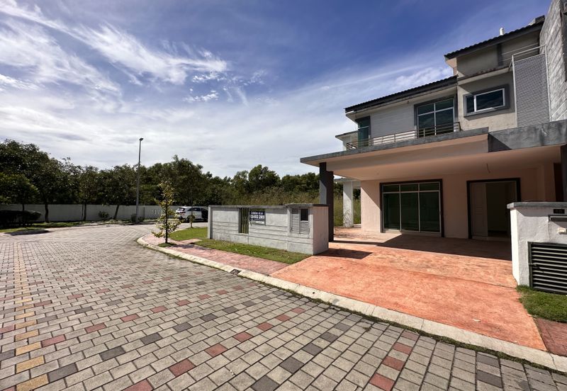 Arena Tasek Putra (Tasek Nova)