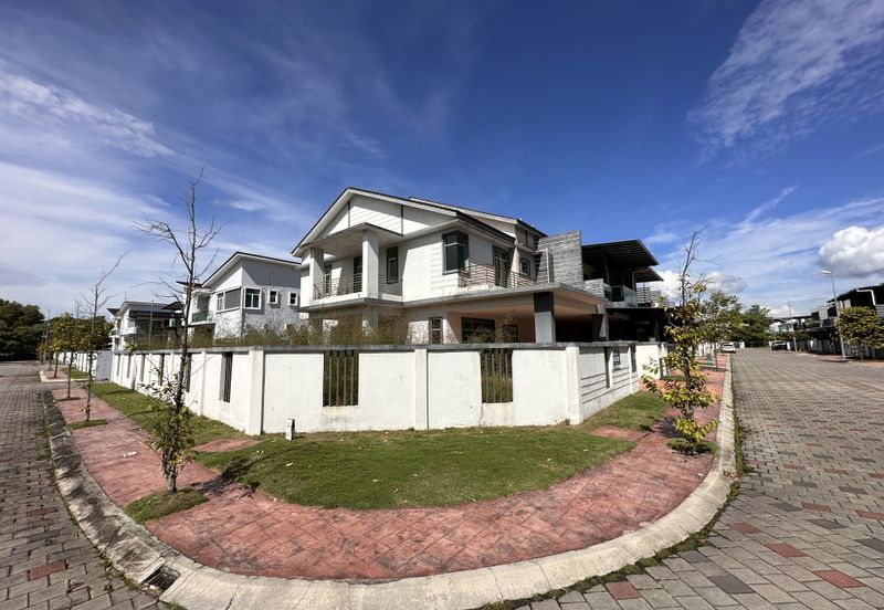 Arena Tasek Putra (Tasek Nova)