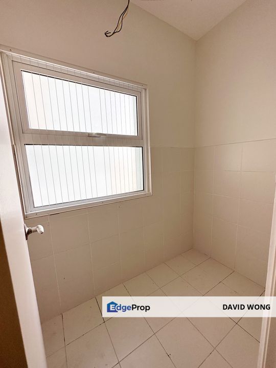 The Haven Lakeside Residences. 3 Bedroom 3 Bathroom 1 Bathroom. Mid Floor. 1,455 Sqft, Perak, Ipoh