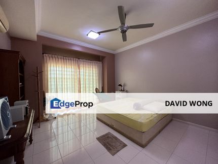 Thompson Pine South Wing. Freehold Strata. 2.5 Storey Terracy House for sale. , Perak, Kinta