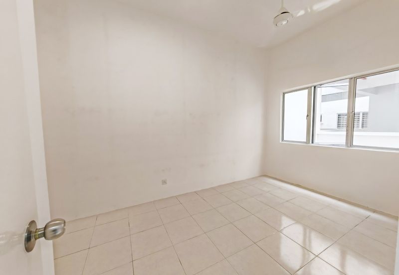 CASA RESIDENCES, CHEMOR