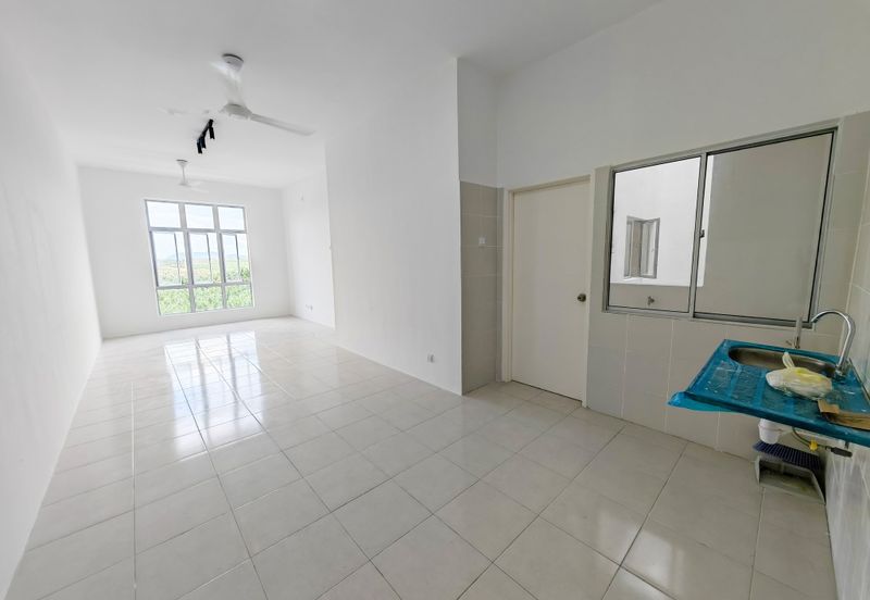 CASA RESIDENCES, CHEMOR