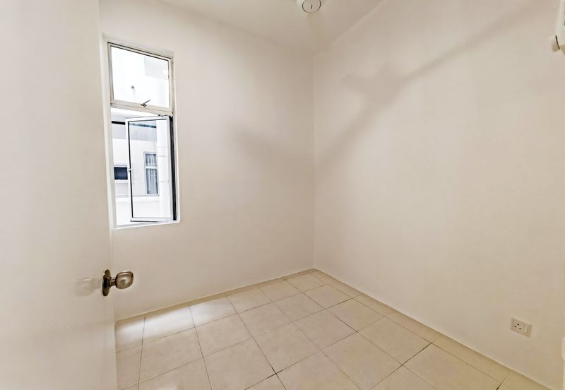 CASA RESIDENCES, CHEMOR