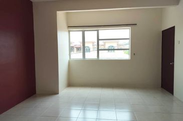 Taman Puncak Bougainvillea, Kuala Kangsar | Double Storey Corner House for Sale | Renovated 