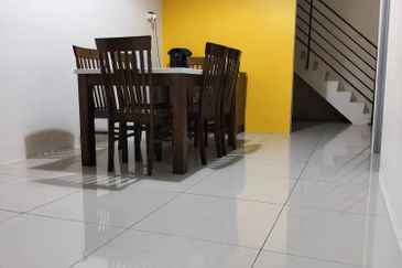 Taman Puncak Bougainvillea, Kuala Kangsar | Double Storey Corner House for Sale | Renovated 