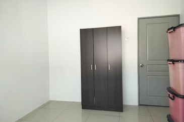 Taman Puncak Bougainvillea, Kuala Kangsar | Double Storey Corner House for Sale | Renovated 