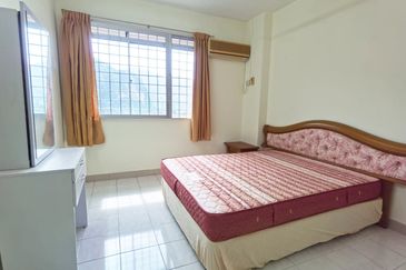 LE COURTS DESA TAMBUN