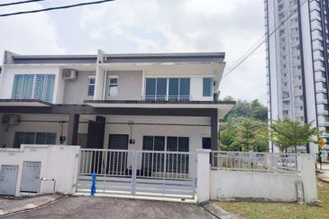 Scientex Meru | Double Storey Corner House | Freehold | Gated & Guarded