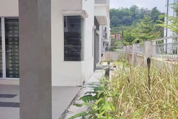 Scientex Meru | Double Storey Corner House | Freehold | Gated & Guarded