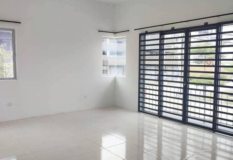 Scientex Meru | Double Storey Corner House | Freehold | Gated & Guarded