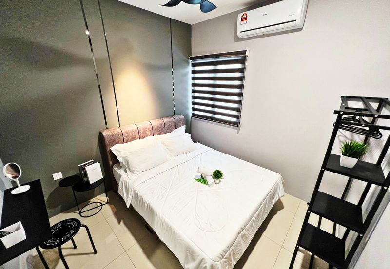 Manhattan Condominium