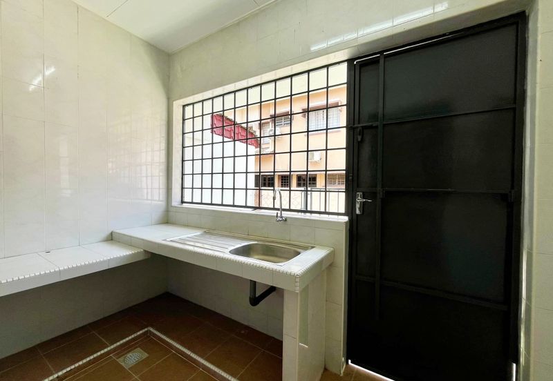 TAMAN PERPADUAN JAYA