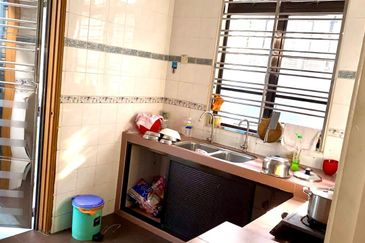 Bandar Baru Seri Alam