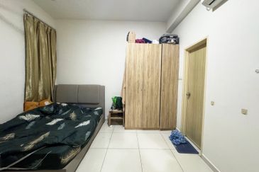 D'Summit Residences @ Kempas Utama