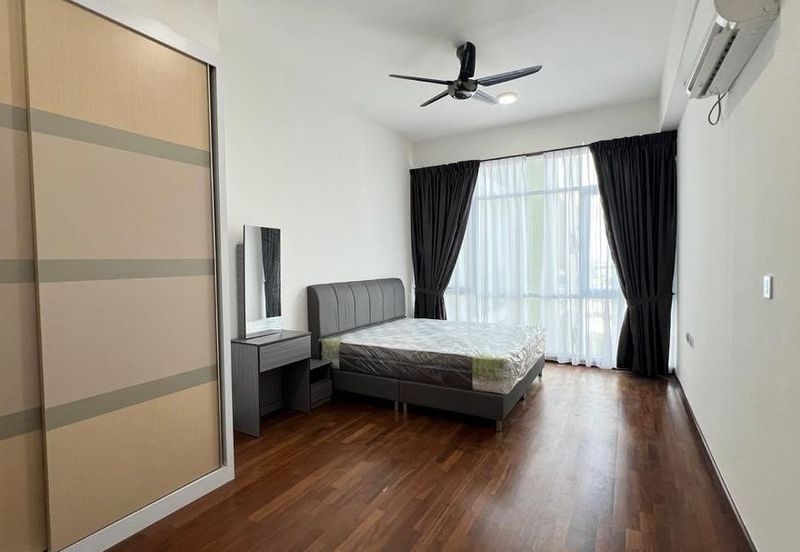 Paragon Suites @ CIQ