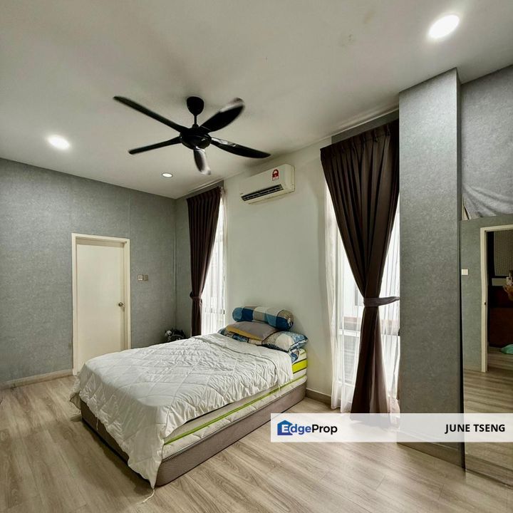 Bandar Cemerlang - 2 Storey Cluster House For Sale, Johor, Ulu Tiram